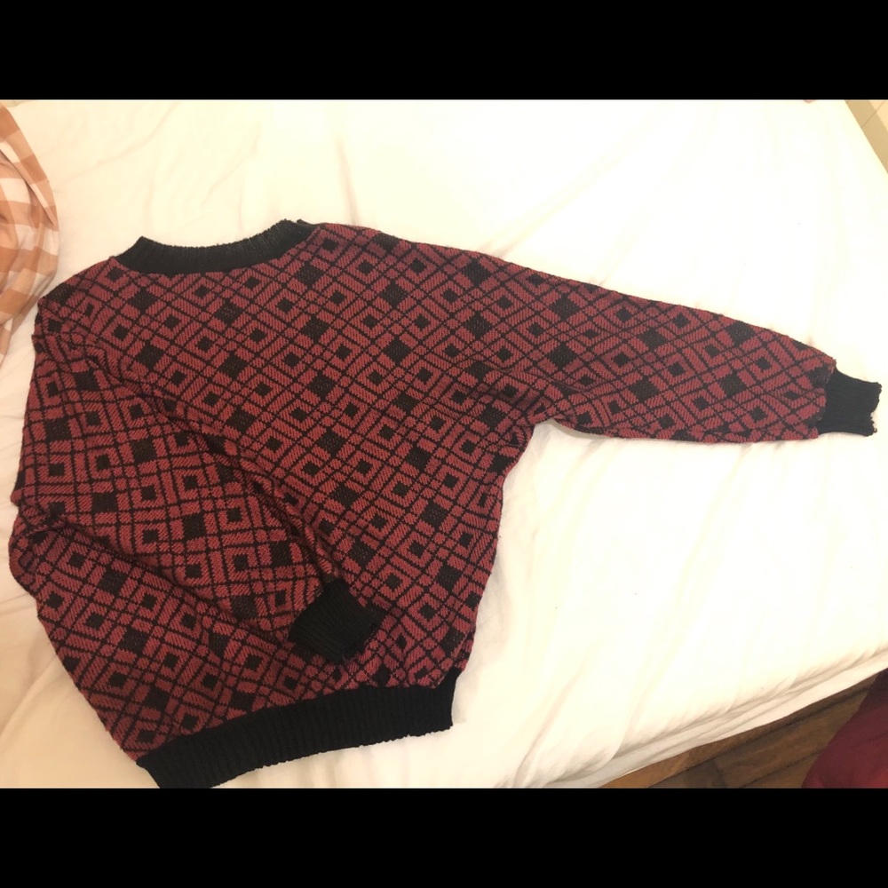 Sweater - Picture 2 of 4